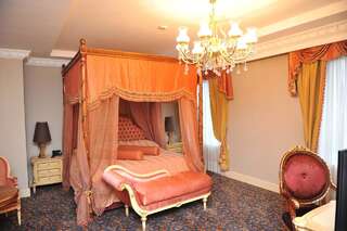 Отель Intourist Palace Batumi Hotel & Casino Батуми Президентский люкс-1