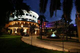 Отель Intourist Palace Batumi Hotel & Casino Батуми-5