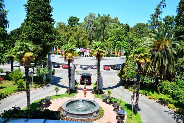 Отель Intourist Palace Batumi Hotel & Casino Батуми-5